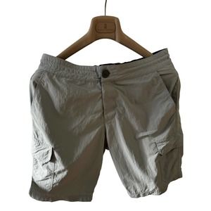 Brunello Cucinelli nylon cargo shorts, Size S.
